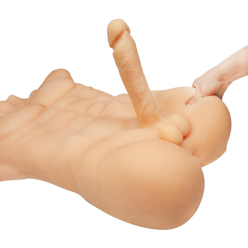 Mr. Right realistik manken