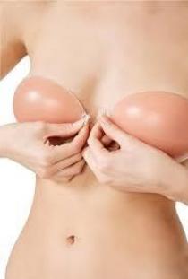 Silikon protez göğüs